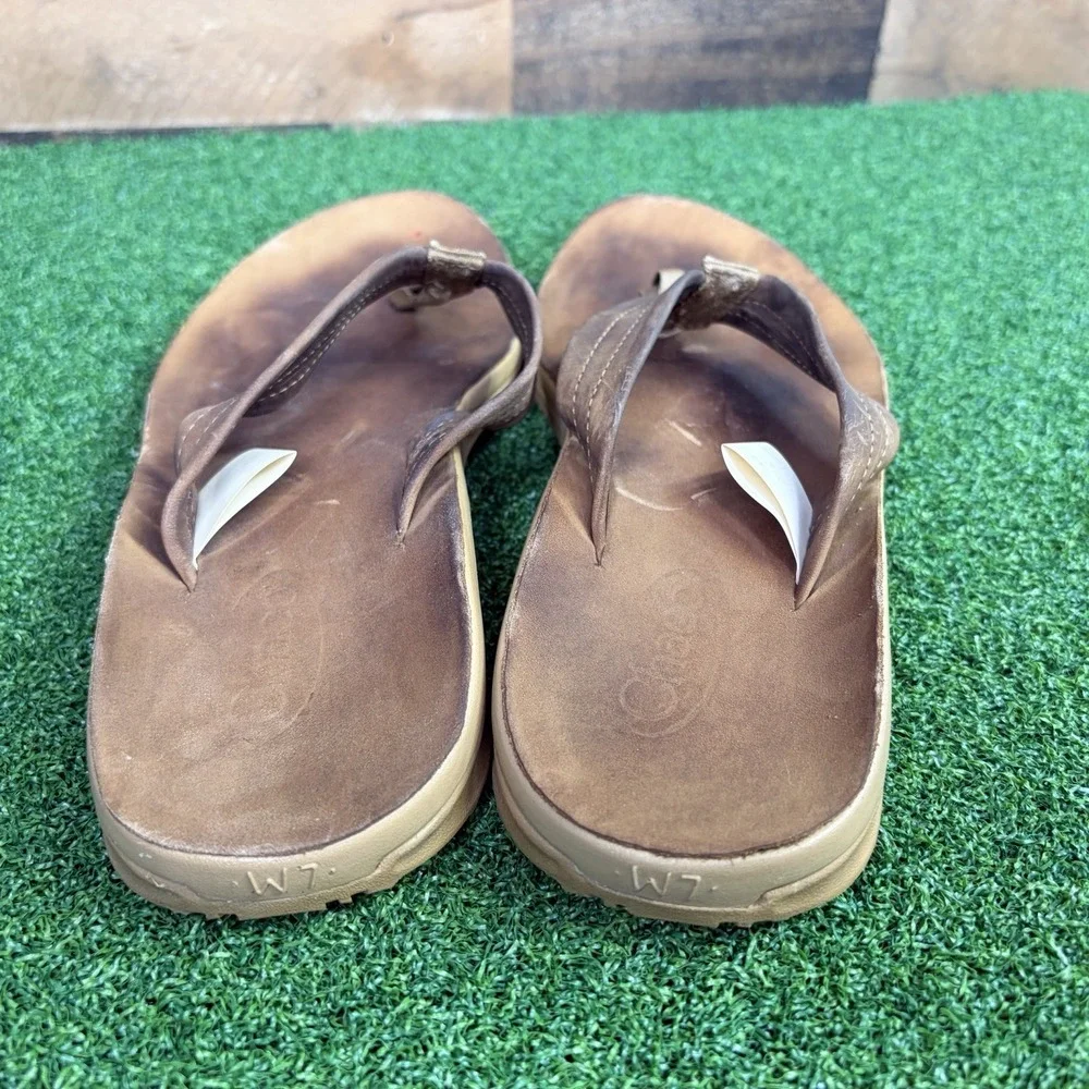 Chaco Women's‎ W7 Tan Leather Flip Flop Sandals Vibram Sole Comfort